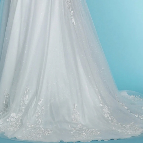 Sydney's Closet Bridal Gown - Picture 5 of 5